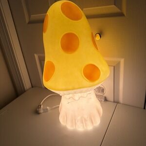 Cracker Barrel Yellow Orange Mushroom Blow Mold 20" New NWT Lights Up Tested